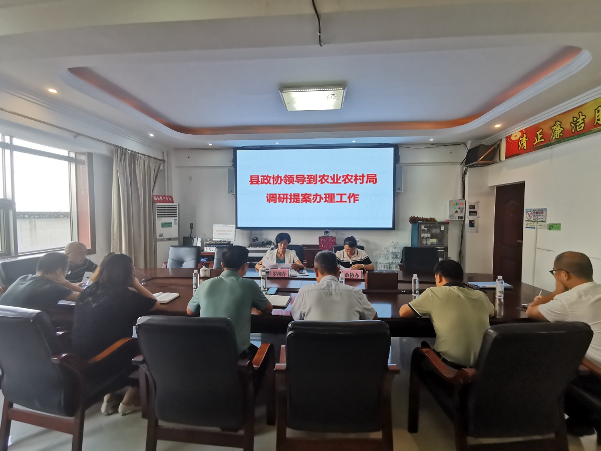 覃敏摄.jpg